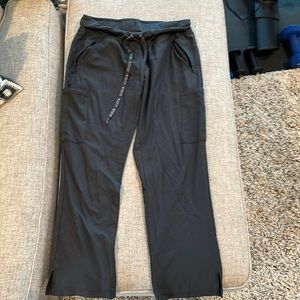 MedCouture Scrub Pants